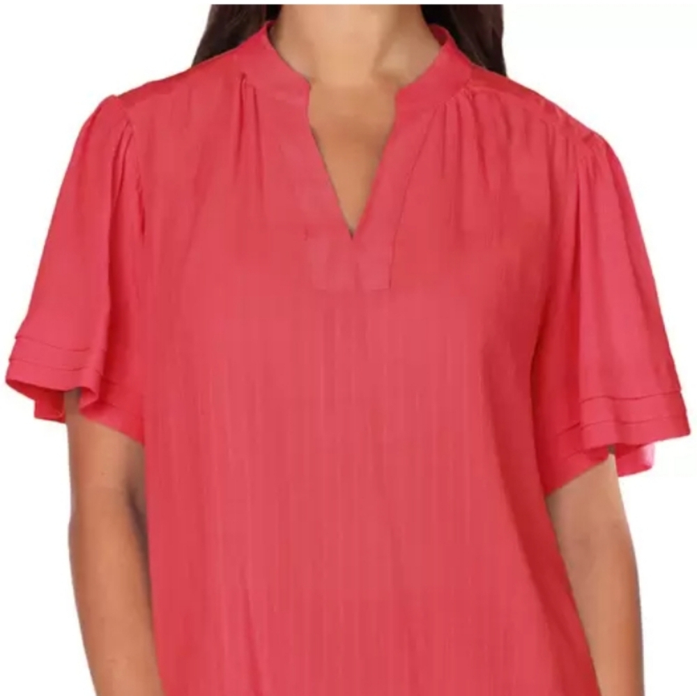 Well Worn Vibrant Pink Relaxed-Fit Ruffled Short-Sleeve V-neck Blouse - Picture 2 of 8